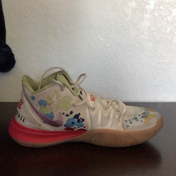 Kyrie 5 Bandulu - Picture 2 of 5